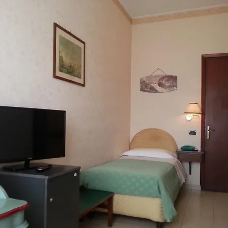 Hotel Sicilia 3*