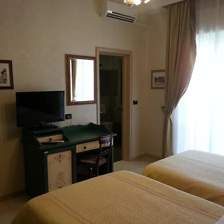 Hotel Sicilia